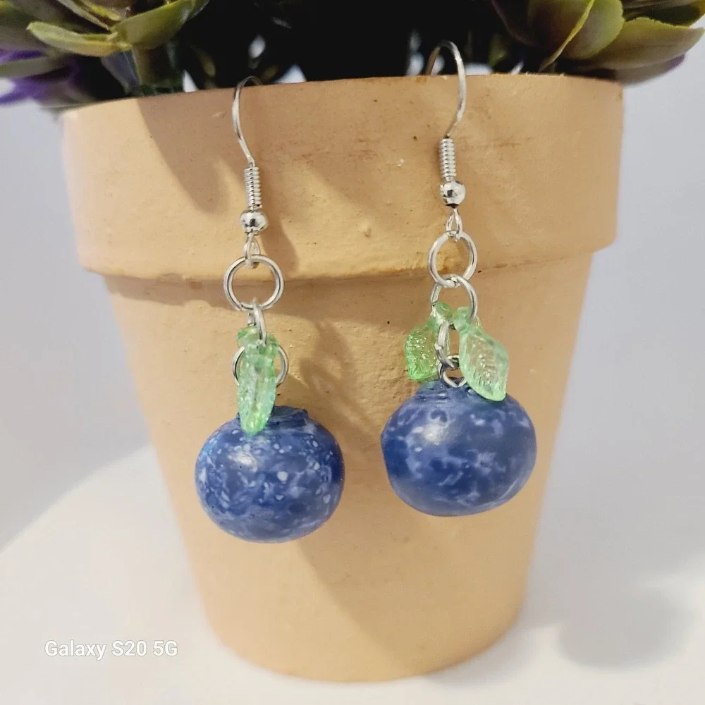 Handmade Blueberry and‎ Green Leaves Dangle Drop Earrings NEW Women's 1.5 inches
